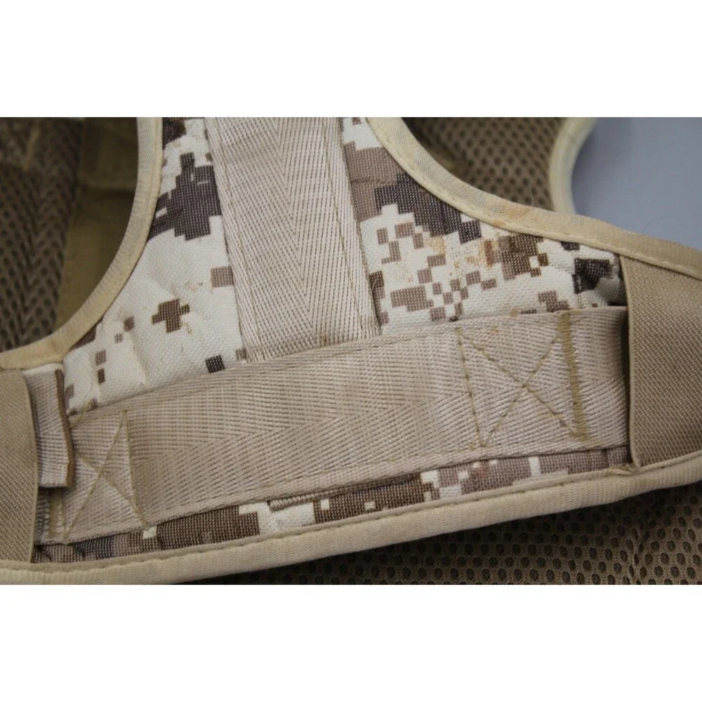 Military Tactical Dog Harness Digital Camo Desert Size Large (Look/READ Descrip)